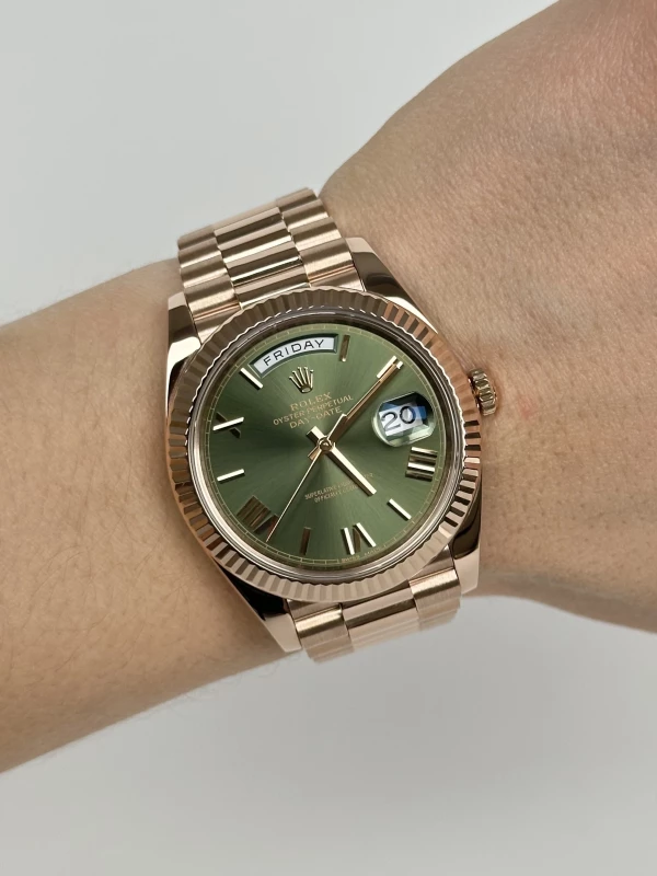 Rolex 40 mm Everose Gold 228235-0025 7