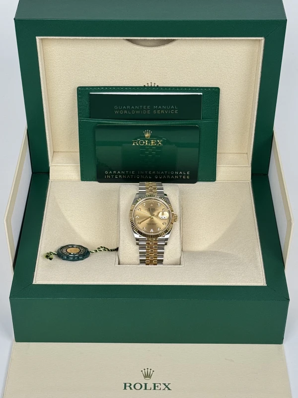 Rolex 36 MM, OYSTERSTEEL AND YELLOW GOLD 126233-0017 5