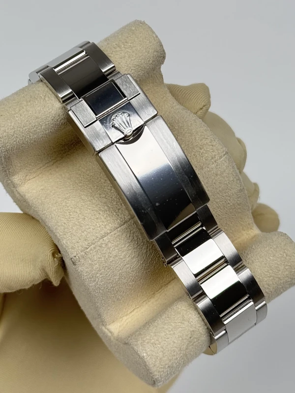 Rolex 40 mm Platinum 126506-0002 5