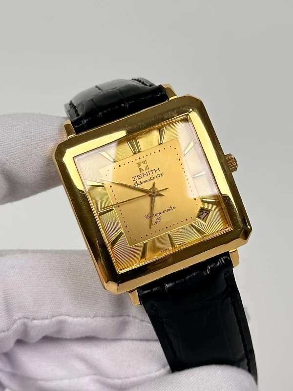 Zenith Automatic 670 Chronometre 30.00.10.670 3