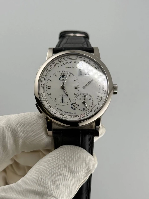 A. Lange & Sohne Time Zone 116.039 6