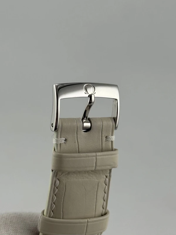 Omega N° 1 "Pilots 1938" Aquarella Diamonds 5775.71.56 8