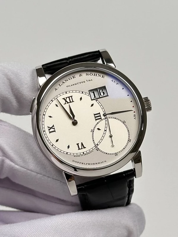 A. Lange & Sohne 115.025 3