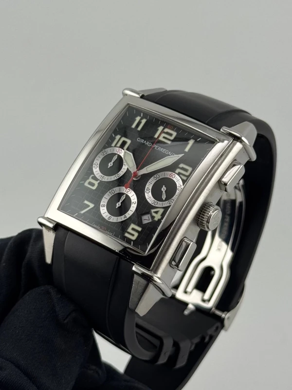 Girard Perregaux 1945 Vintage XXL, Chronograph 25840-11-611-FK6A 4