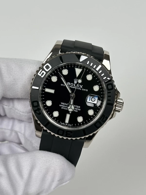 Rolex Oyster, 42 mm, white gold 226659-0002 4