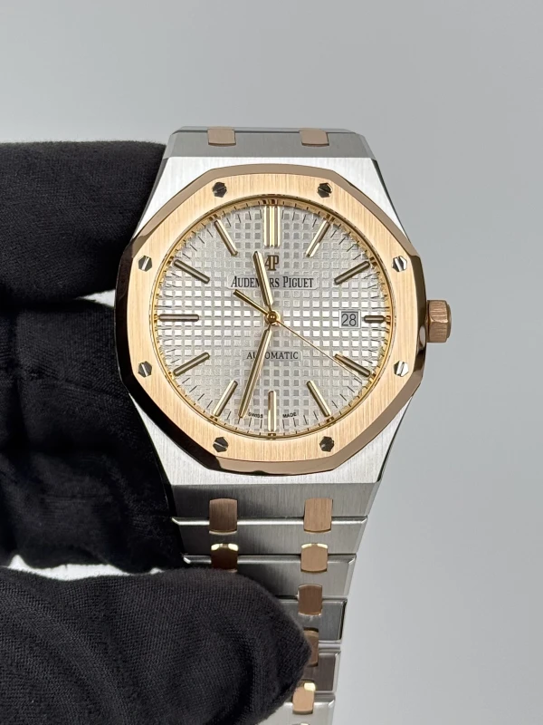 Audemars Piguet Selfwinding 41 mm 15400SR.OO.1220SR.01 3