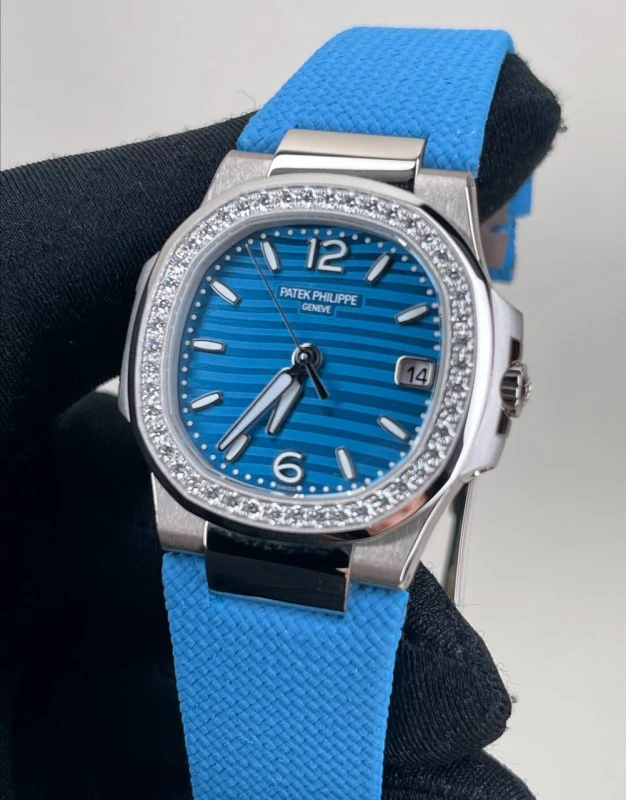 Patek Philippe Lady 7010 7010G-013 2