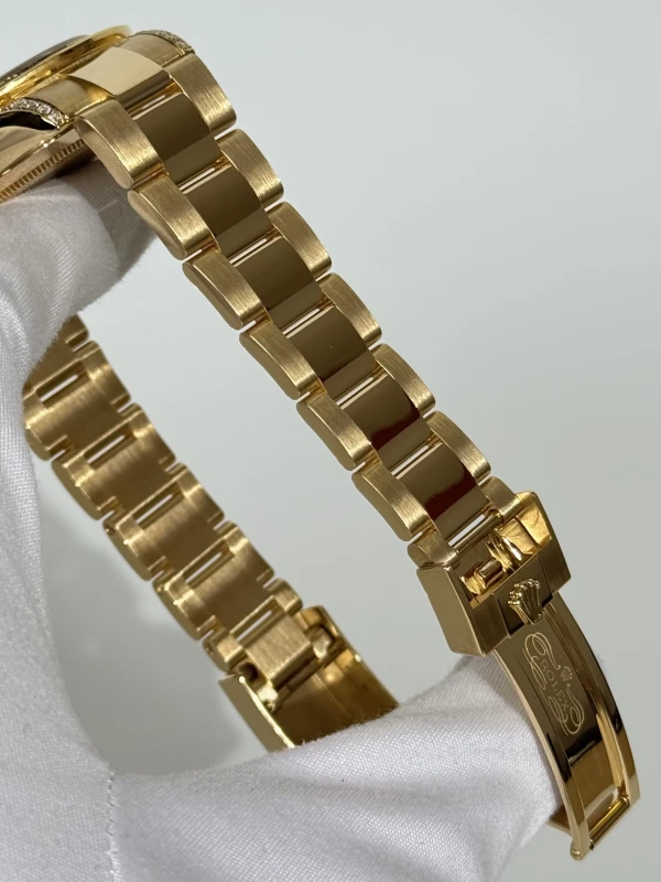 Rolex COSMOGRAPH 40 mm 116528 4