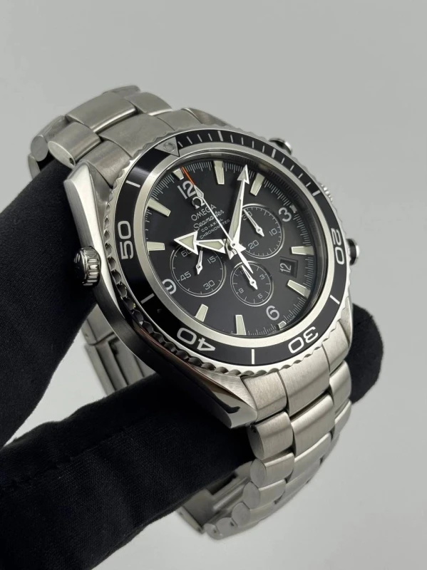 Omega Planet Ocean 600 M Omega Co-Axial Chronograph 2210.50.00 6