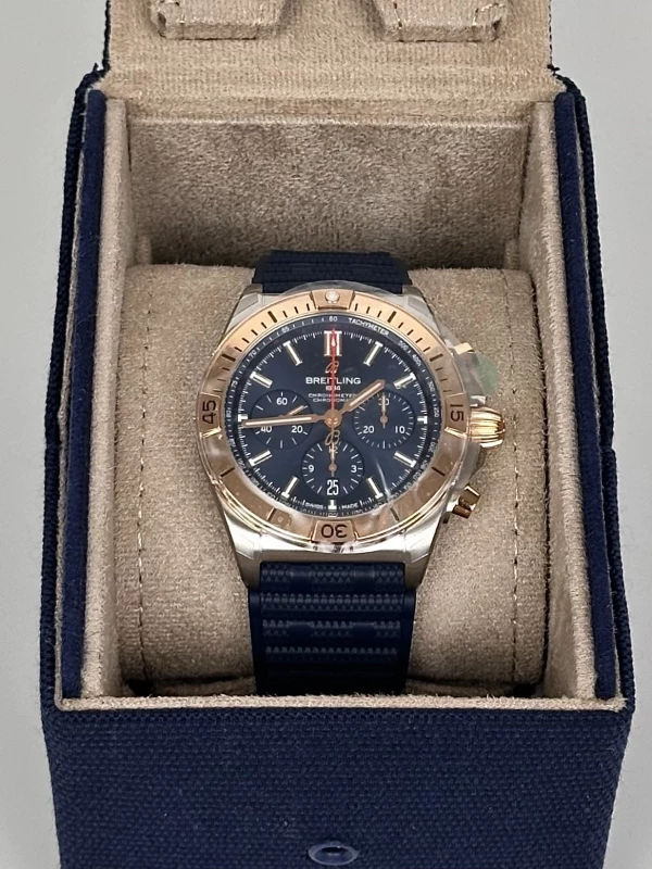 Breitling B01 42 UB0134101C1S1 5