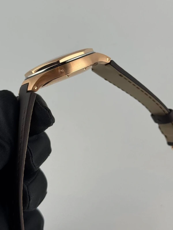 Girard Perregaux Sport Classique  80185-52-232-BABA 7