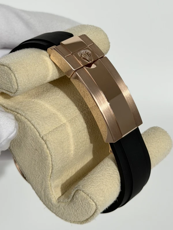 Rolex Cosmograph 40mm Everose Gold 126515ln-0010 5