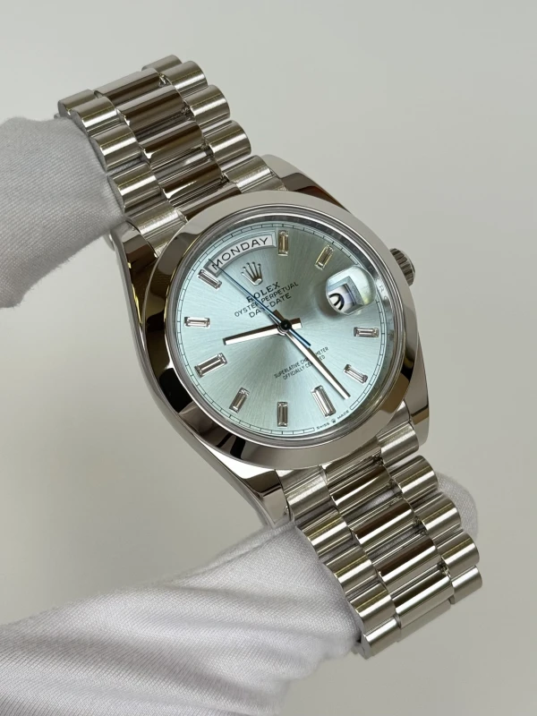 Rolex 40mm 228206-0002 2