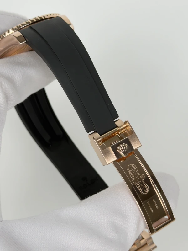 Rolex 40 mm, Everose gold 116655-0001 4