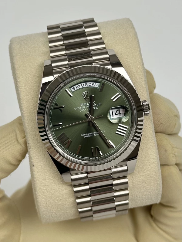 Rolex 40MM WHITE GOLD 228239-0033 3