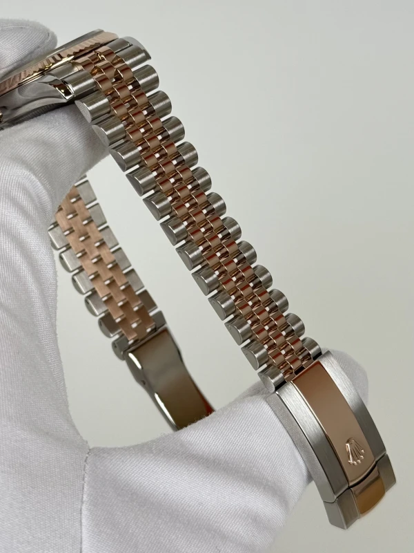 Rolex 36mm Steel and Everose Gold 126231-0021 5