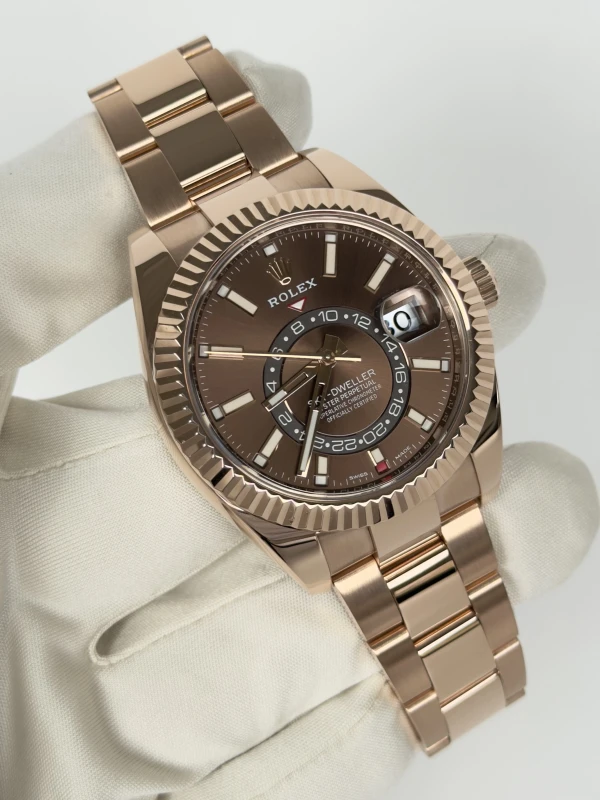 Rolex 42 mm, Everose gold 326935-0006 2