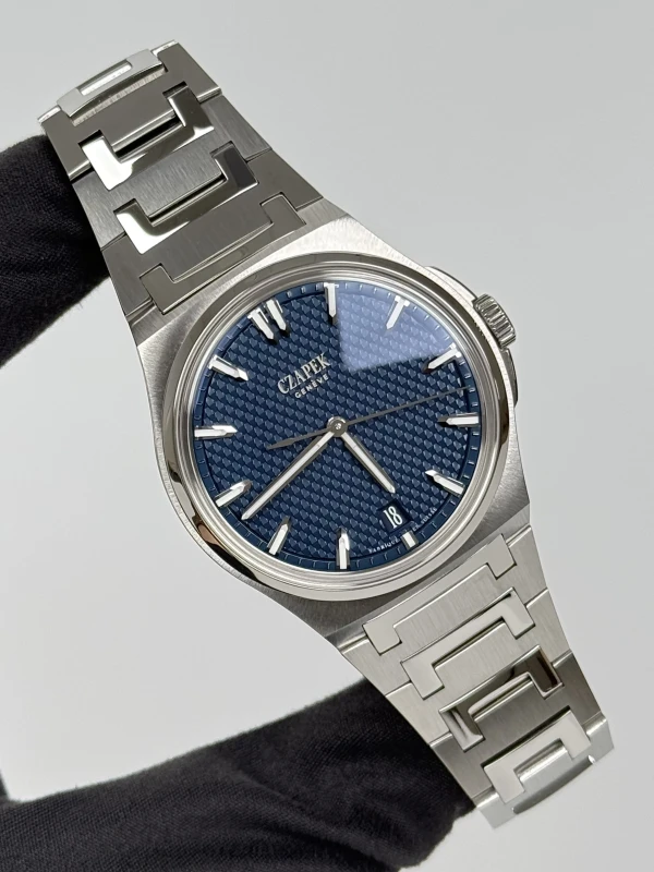 Czapek PASSAGE DE DRAKE DEEP BLUE ANTARCTIQUE  PASSAGE DE DRAKE DEEP BLUE 2