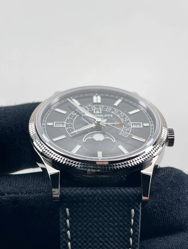 Patek Philippe 6159G-001 5