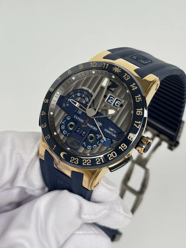 Ulysse Nardin El Toro GMT ± Perpetual 326-00-3 4