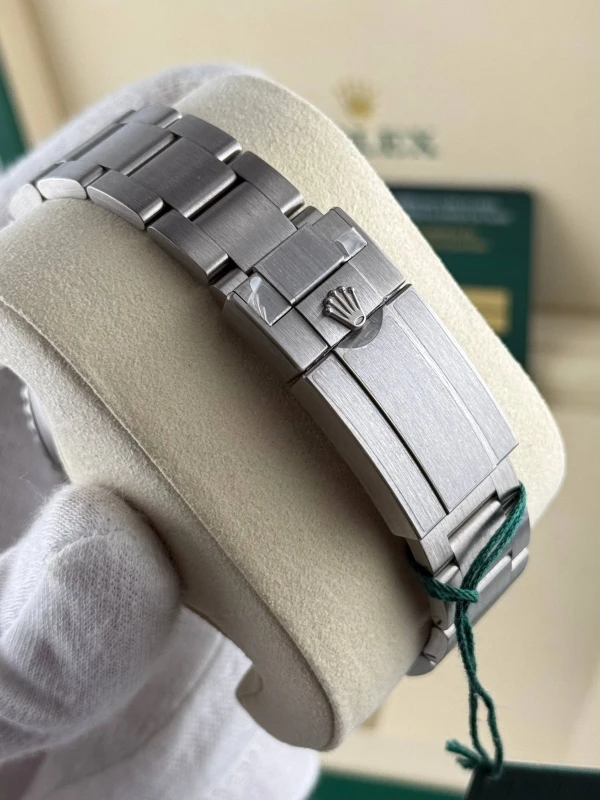 Rolex 226627-0001 8