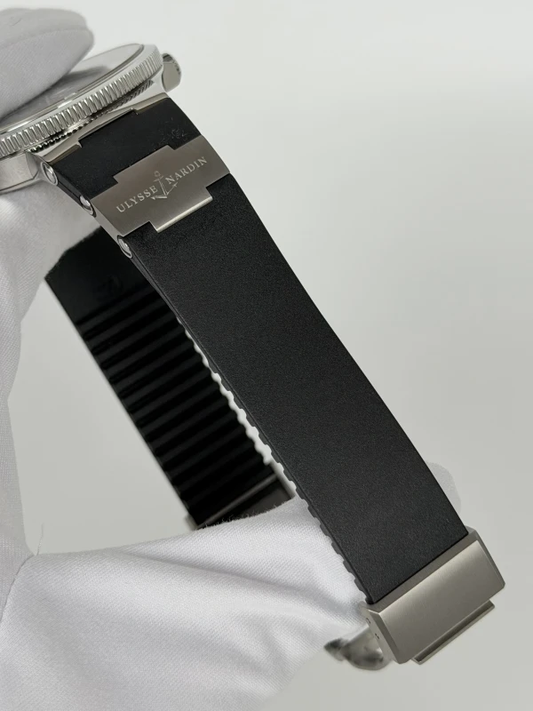 Ulysse Nardin Maxi Chronometer 43mm 263-67-3/42 5