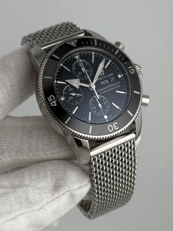 Breitling Heritage Chronograph 44 A13313121B1A1 3
