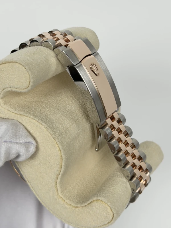 Rolex 41mm Steel and Everose Gold 126331-0002 4