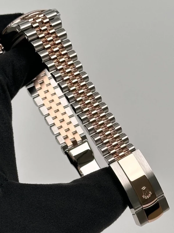 Rolex 36 mm, Oystersteel and Everose gold 126231-0013 6