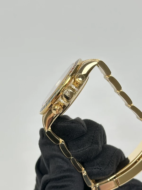 Rolex Cosmograph 40mm Yellow Gold 116508 4