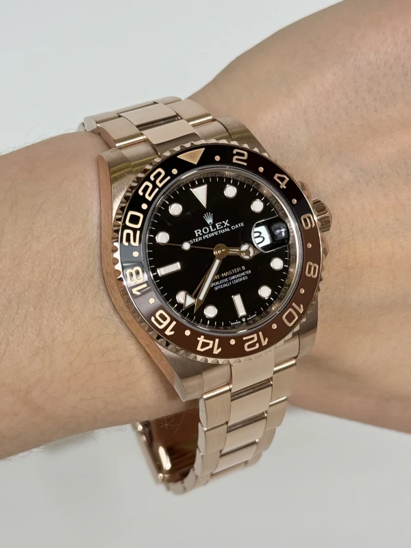 Rolex 40 mm, Everose gold 126715CHNR-0001 5