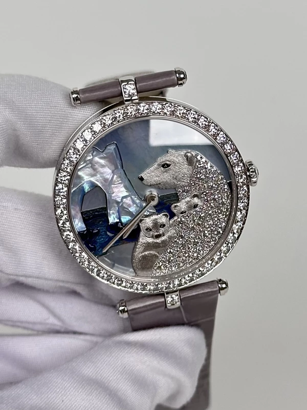 Van Cleef &amp; Arpels Les Cadrans Extraordinaires Polar landscape White Bear Decor 3