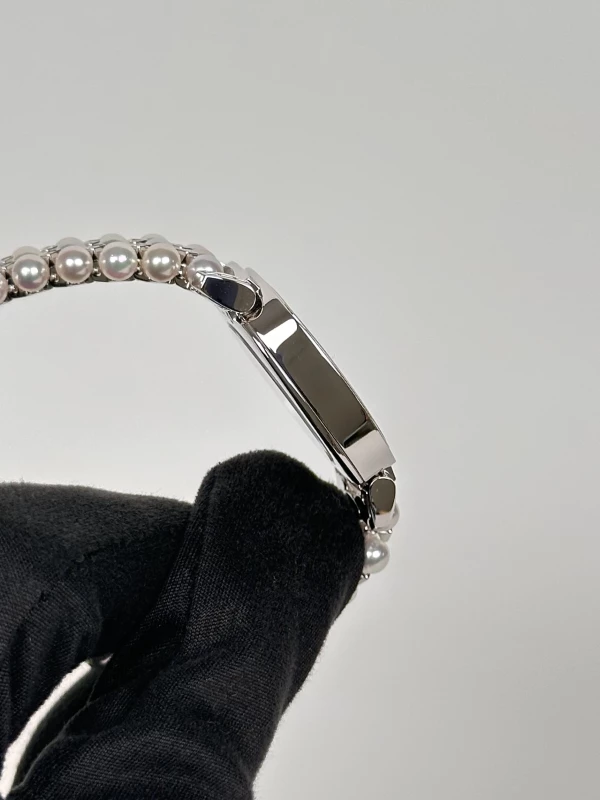 Patek Philippe 7042/100G-010 4