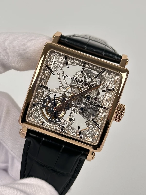 Roger Dubuis Goldens Quare Tourbillon G40 02SQ 5 V.10A 2 4