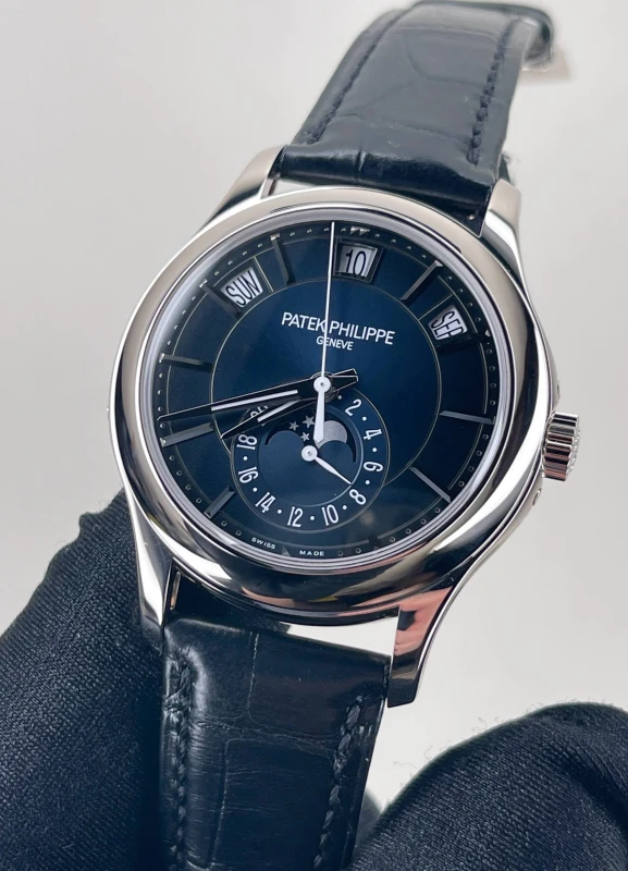 Patek Philippe ANNUAL CALENDAR 5205 5205G-013 2