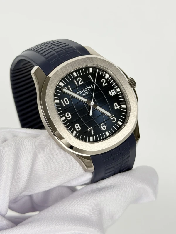 Patek Philippe 5168 5168G-001 3