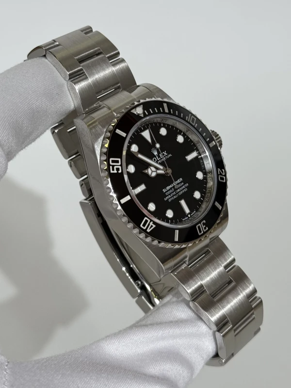 Rolex 41 mm Steel 124060-0001 2