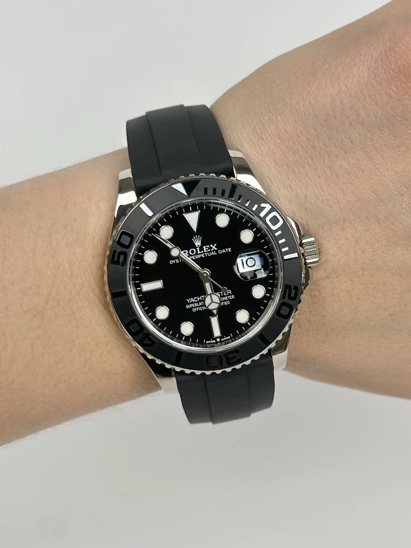 Rolex Oyster, 42 mm, white gold 226659-0002 9
