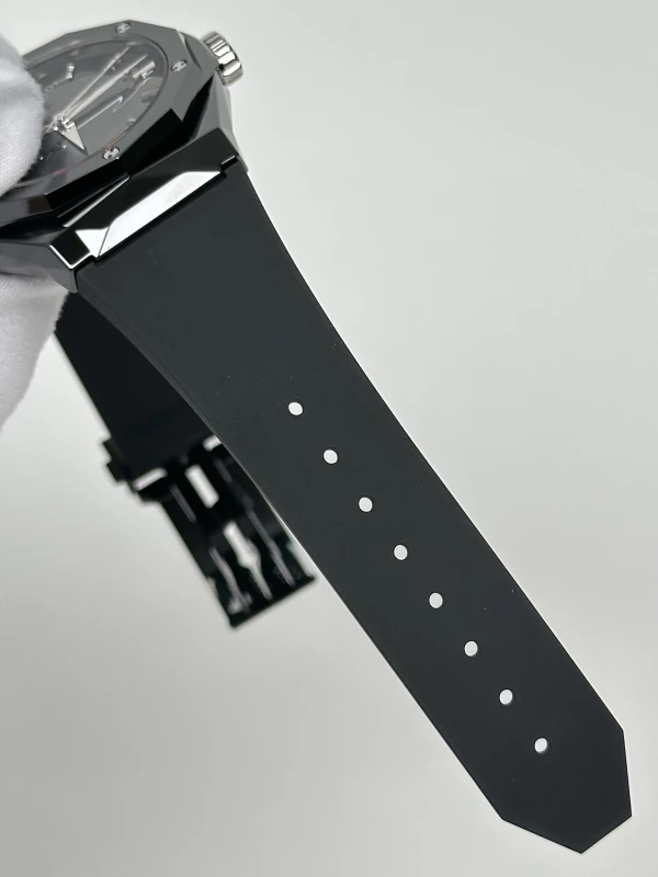 Hublot Orlinski Black Magic 40mm 550.CS.1800.RX.ORL21 7
