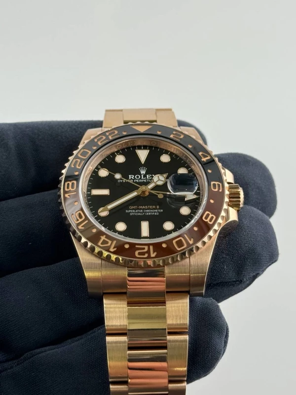 Rolex 40 mm, Everose gold 126715CHNR-0001 5