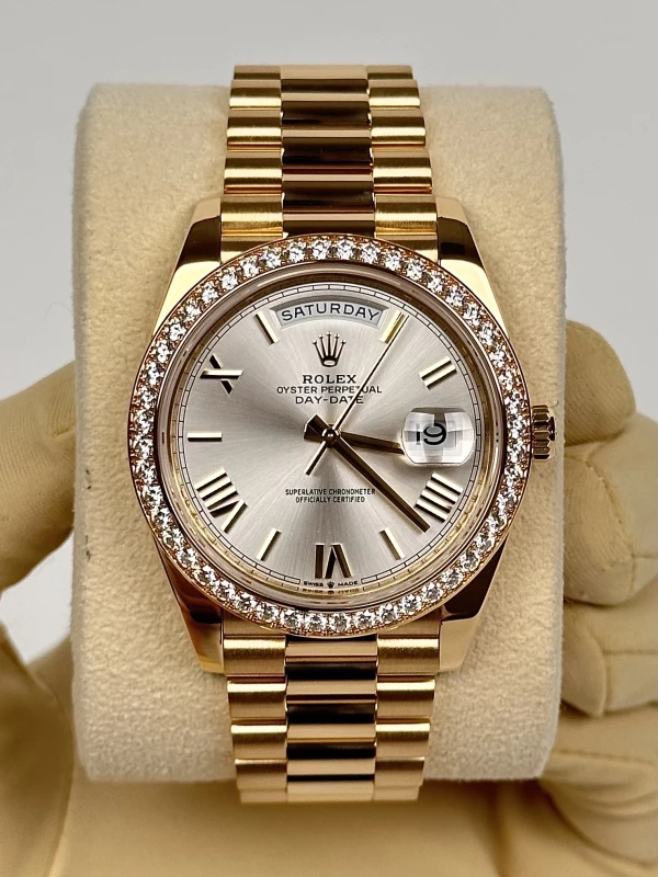 Rolex 40 MM, YELLOW GOLD AND DIAMOND 228348RBR-0007 2
