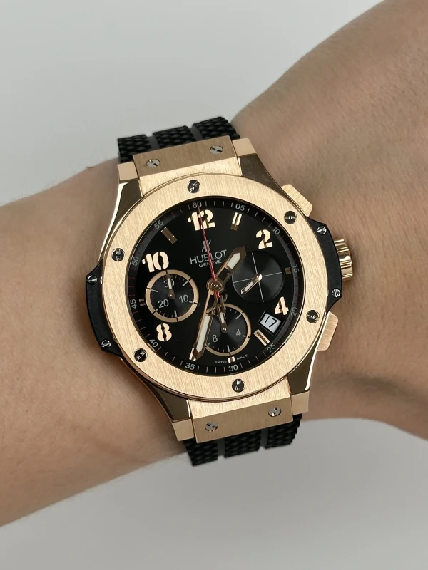 Hublot Rose Gold 341.PX.130.RX 9