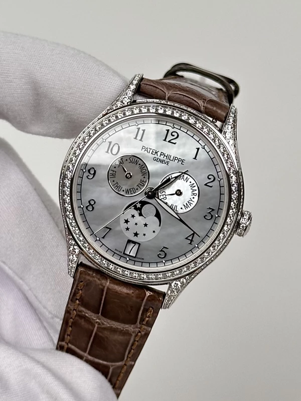 Patek Philippe Annual Calendar 4948G-010 4