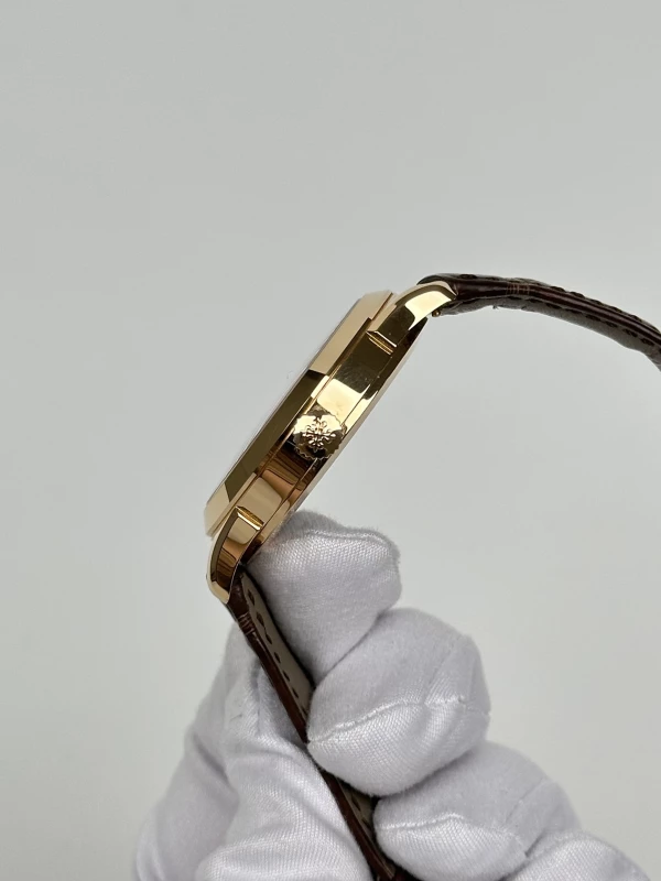 Patek Philippe 5230R-001 5230R-001 6