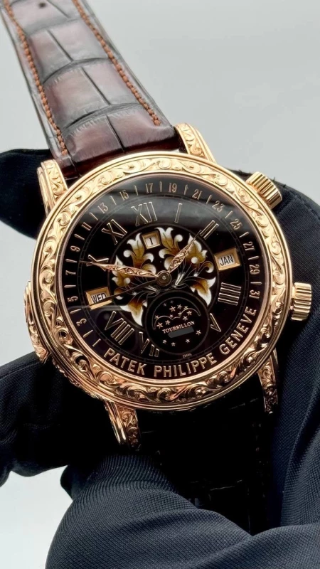 Patek Philippe SKY MOON TOURBILLON 6002R-001 3