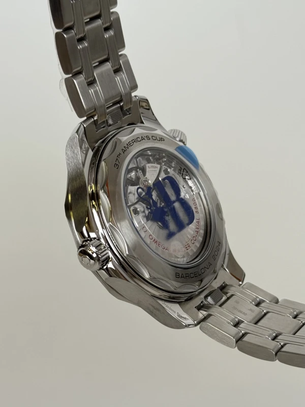 Omega DIVER 300M 210.30.42.20.04.002 5