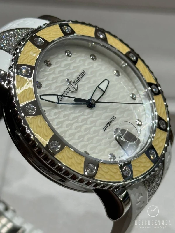 Ulysse Nardin Lady Diver  8103-101 4