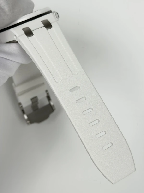 Audemars Piguet 15707CB.OO.A010CA.01 5