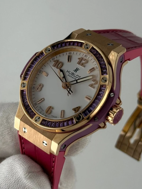 Hublot 38 361.PV.2010.LR.1905 4