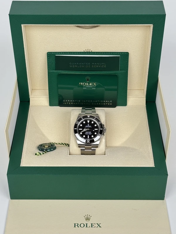 Rolex 41 mm Steel 124060-0001 5